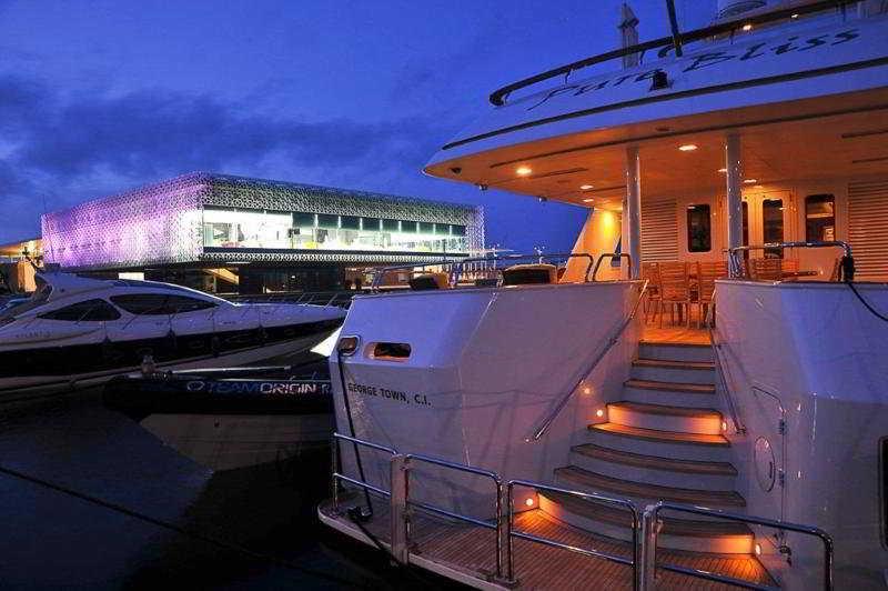La Maddalena Hotel & Yacht Club Экстерьер фото