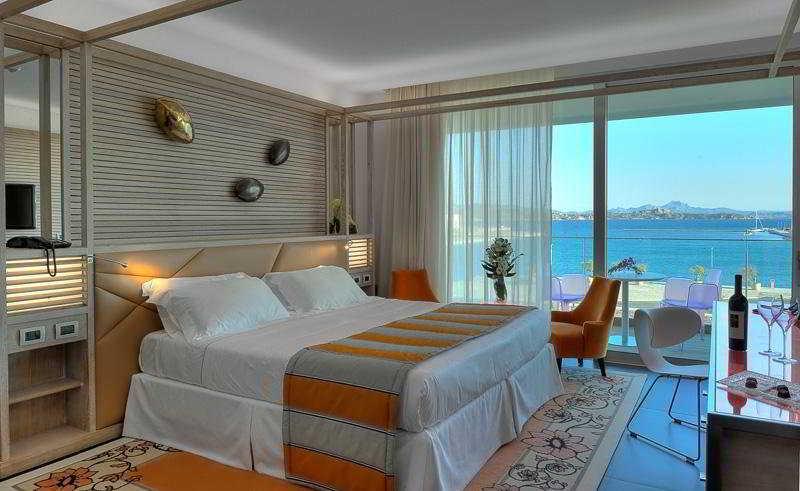 La Maddalena Hotel & Yacht Club Экстерьер фото